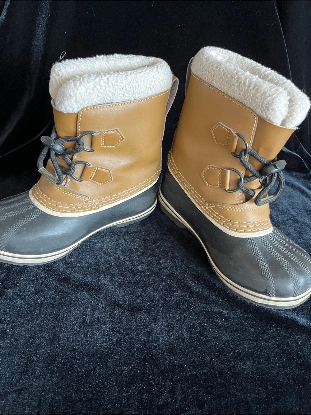 SOREL Youth Caribou Snow Boot Sz 13
